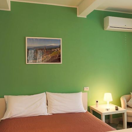 B&B Porta Della Sicilia Messina Quarto foto