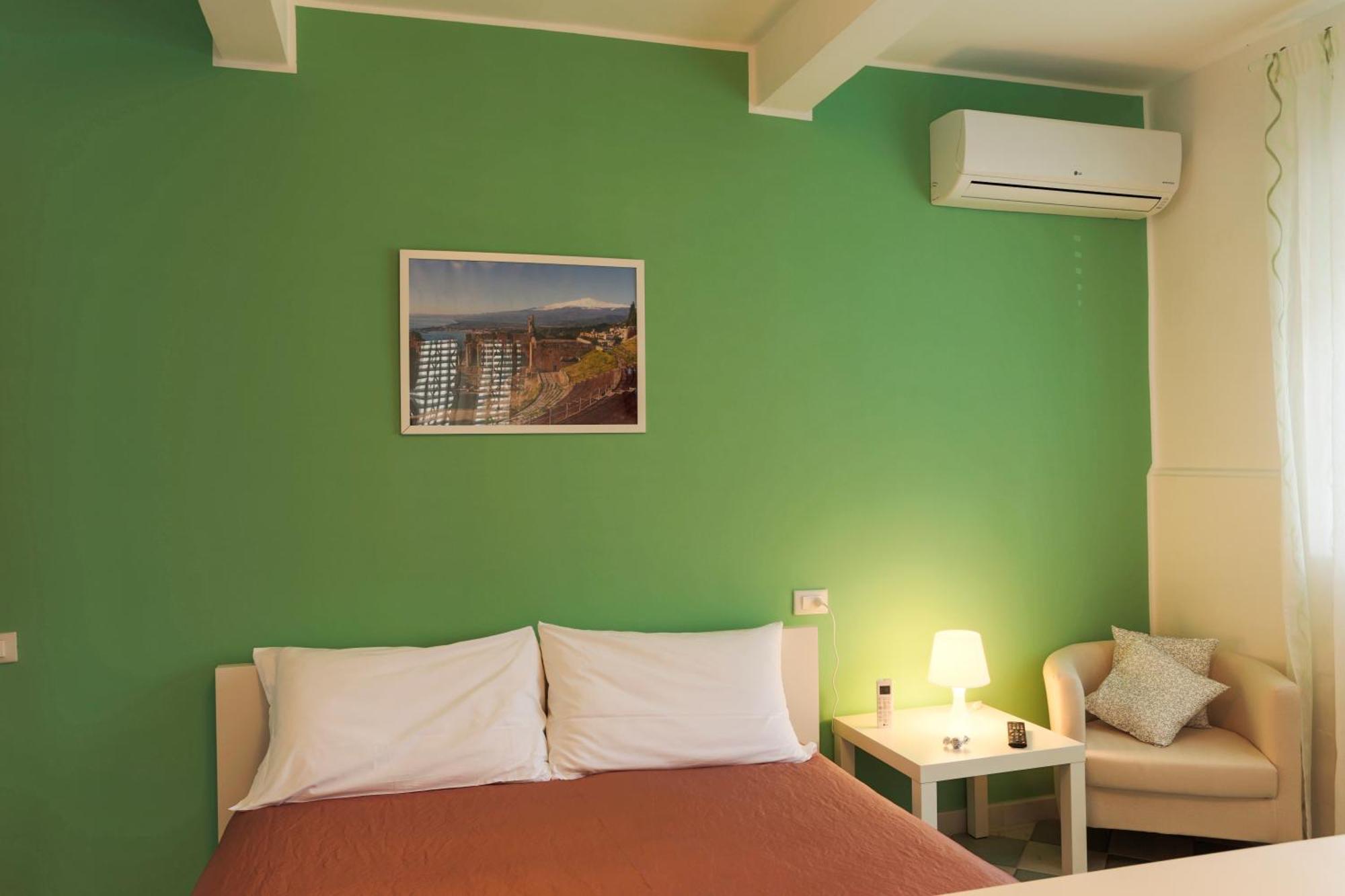 B&B Porta Della Sicilia Messina Quarto foto